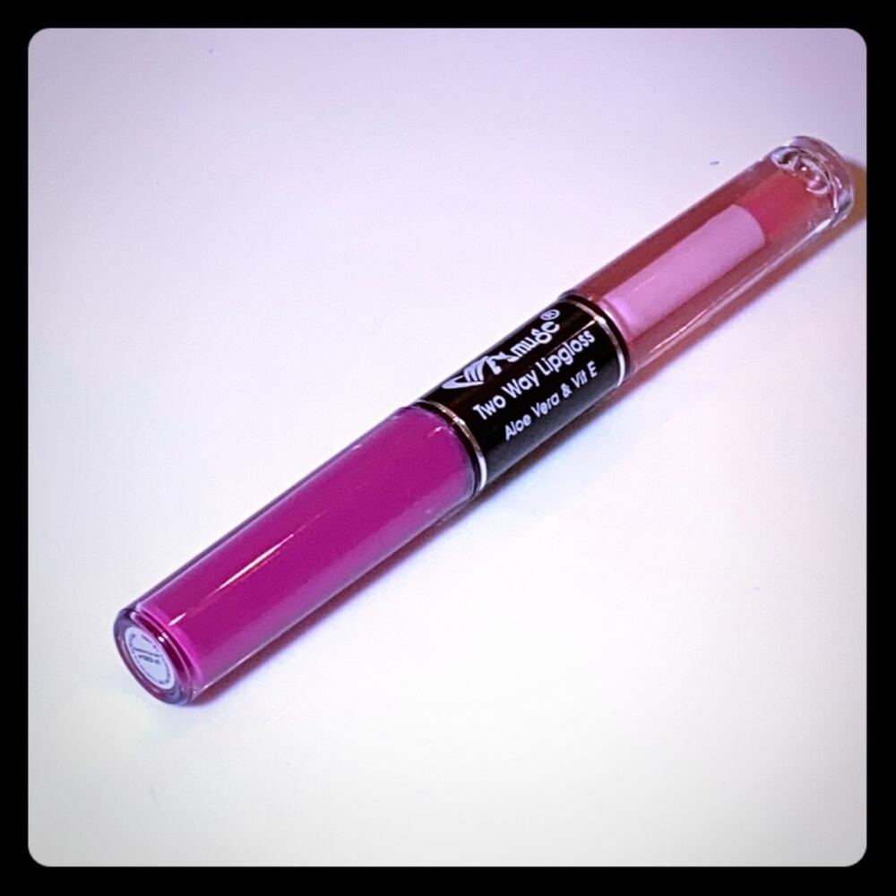 NEW Amuse 2-Way LIP GLOSS DUO Aloe Vera Vitamin E Pink Color Tinted Shine 6280-4